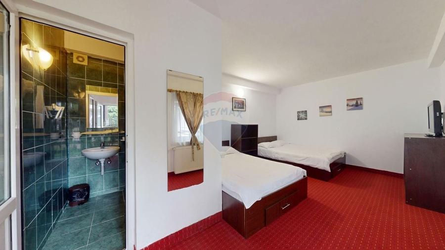 Hotel/Pensiune, de 310 mp, în Bran