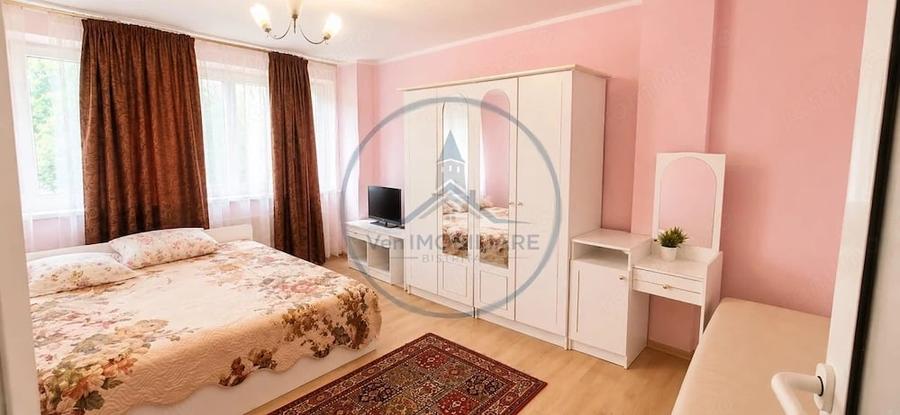 Apartament cu 3 camere decomandat în Ultracentral