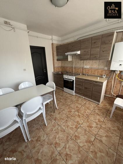 Apartament cu 3 camere decomandat în Ultracentral