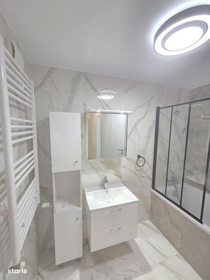 Apartament cu 2 camere decomandat în Metalurgiei