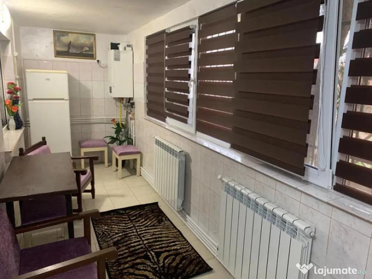 Apartament cu 2 camere decomandat în Faleza Nord