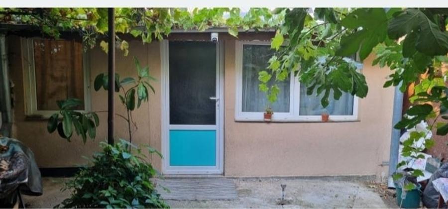 Garsonieră decomandată în Lizeanu