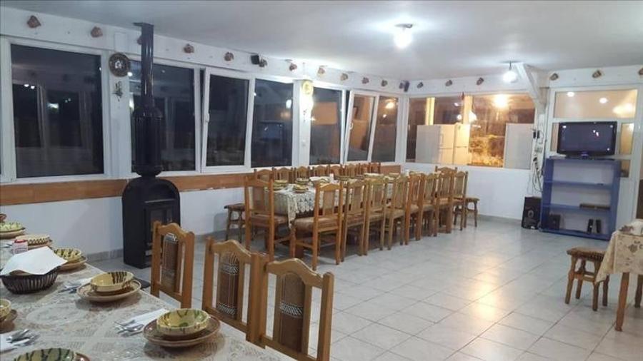Hotel/Pensiune, de 35.714298248291 mp, în Sasca Montană