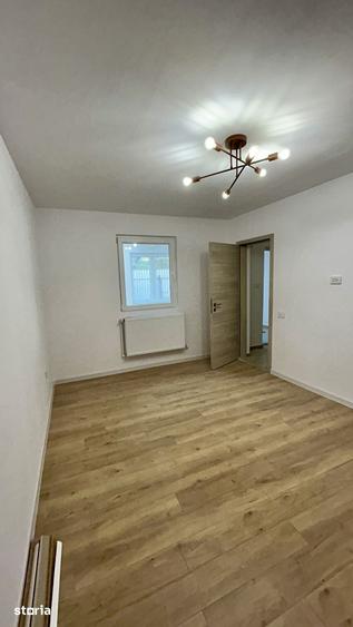 Casă cu 2 camere cu Teren 25 Mp în Titan