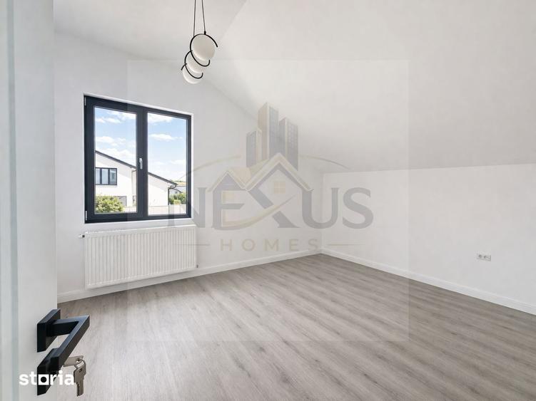Casă cu 5 camere cu Teren 390 Mp în Vidra