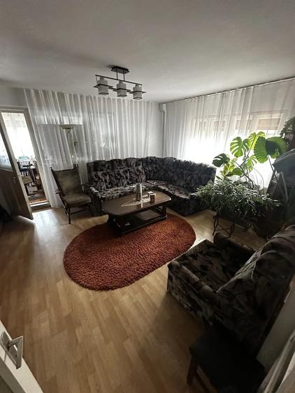 Casă cu 3 camere cu Teren 529 Mp în Central