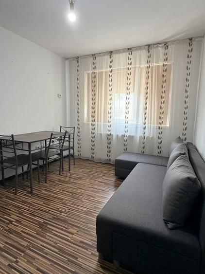 Apartament cu 2 camere decomandat în Viziru 2