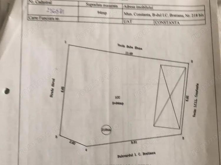 Casă cu 3 camere cu Teren 298 Mp în Palas