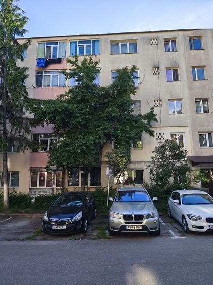 Apartament cu 2 camere nedecomandat în Trivale