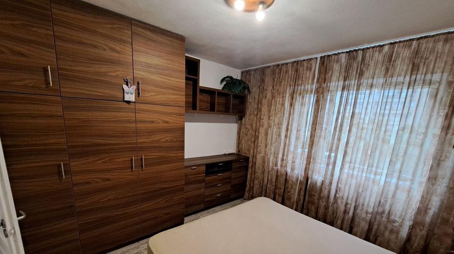 Proprietar,inchiriez ap.2 camere zona Rahova,str.Barca,renovat,aer conditionat,masina spalat,boiler - 6