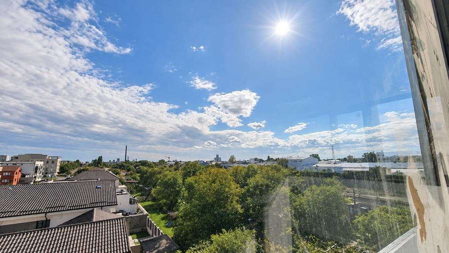 Apartament cu 2 camere decomandat în Energia