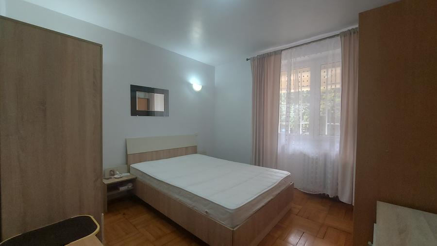 Apartament cu 2 camere decomandat în Tineretului