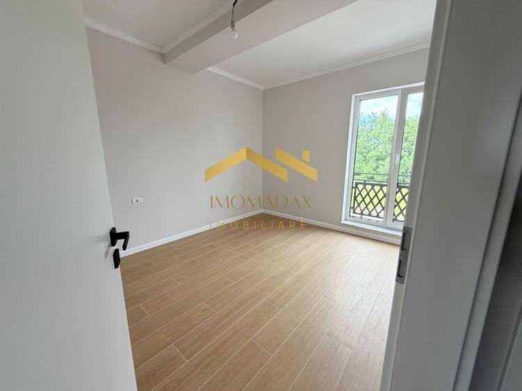 Duplex cu 4 camere cu Canalizare în Bucovăț (Remetea Mare)