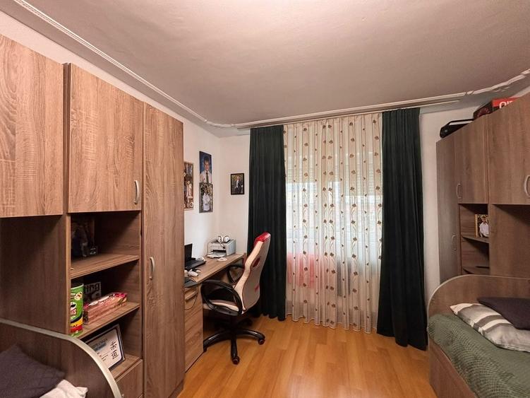 Apartament cu 2 camere în Vasile Aaron