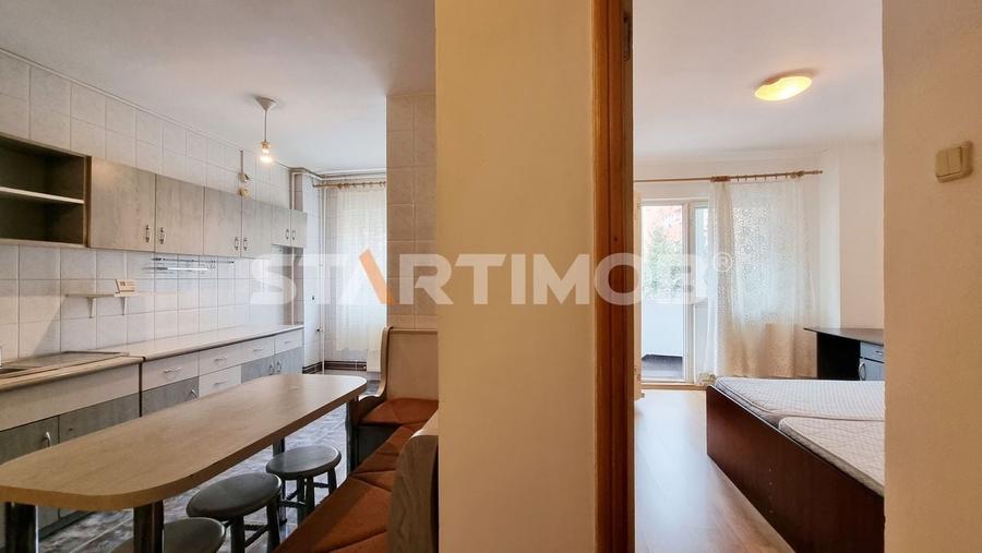Apartament cu 2 camere decomandat în Răcădău