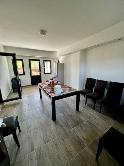 Duplex cu 5 camere cu Teren 290 Mp în Micești