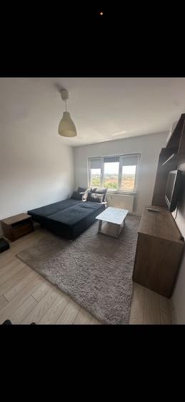 Apartament cu 2 camere semidecomandat în Gheorghe Lazăr