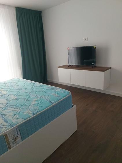 Casă cu 4 camere cu Teren 300 Mp în Central