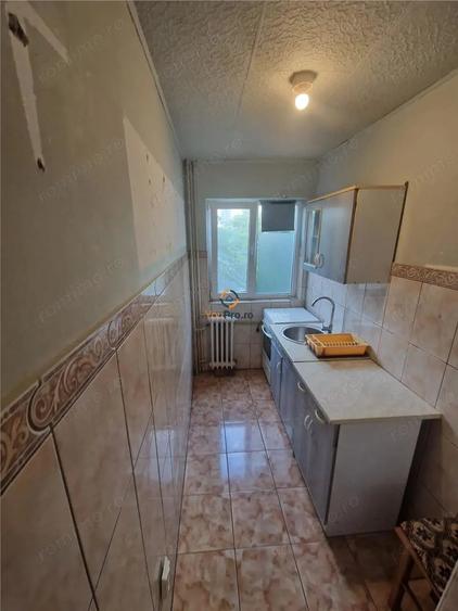 Apartament cu 2 camere semidecomandat în Dacia