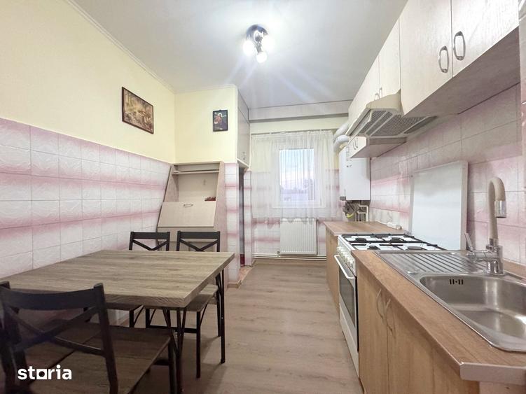 Apartament cu 3 camere decomandat în Olimpia-Stadion