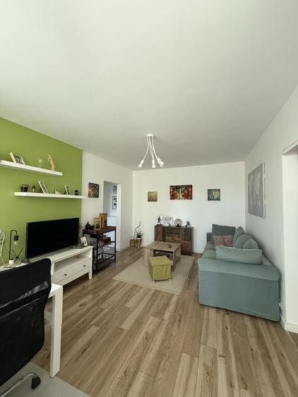 Apartament cu 2 camere decomandat în Domenii