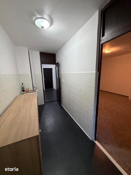 Garsoniera decomandata, ideala pt locuit sau investi?ie 13 Septembrie - 6