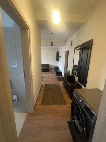 Apartament cu 2 camere decomandat, mobilat în Dumbrăvița