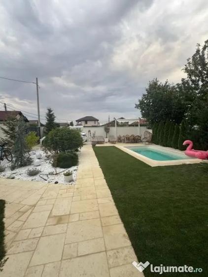 Casă cu 4 camere cu Teren 555 Mp în Central