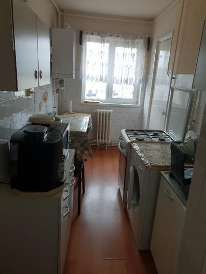 Dau in chirie apartament 2 camere, 52 mp, mobilat, centrala proprie - 5