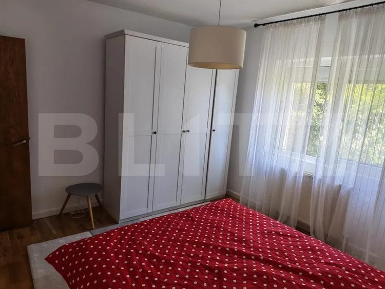 Apartament cu 3 camere decomandat, mobilat în Tătărași