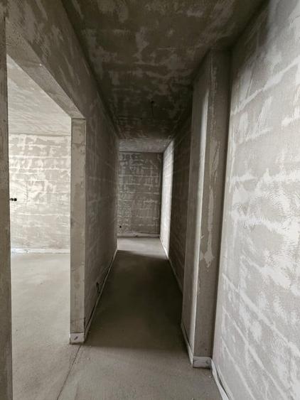 Apartament cu 3 camere semidecomandat în Florești — fotografia 3