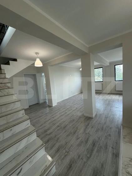 Casă cu 4 camere cu Teren 425 Mp în Filiași