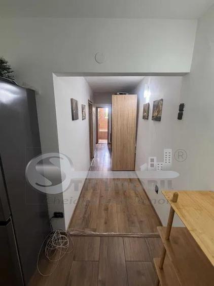 Apartament cu 3 camere decomandat în Copou