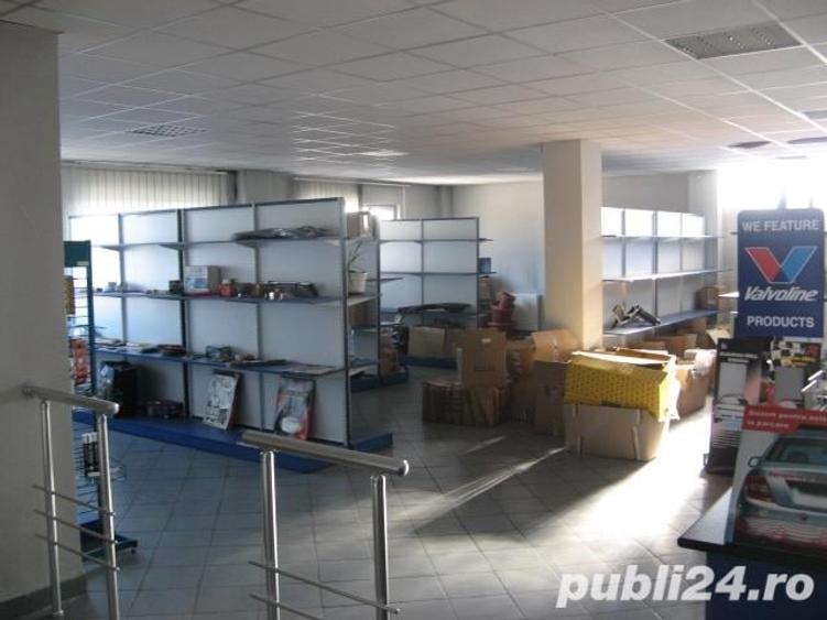 Spațiu comercial, de 210 mp, în Central