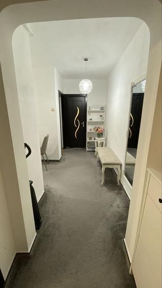 Apartament cu 2 camere decomandat în Tudor