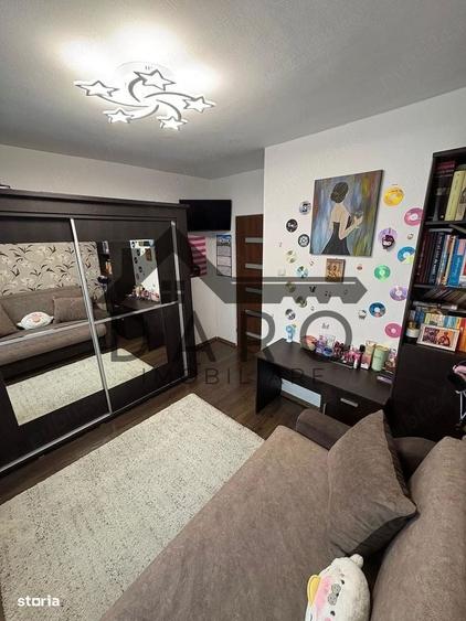 Apartament cu 3 camere decomandat în Tudor