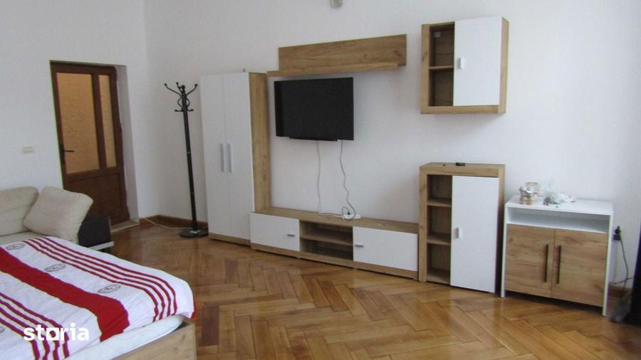 Apartament, 65 m2, - 1