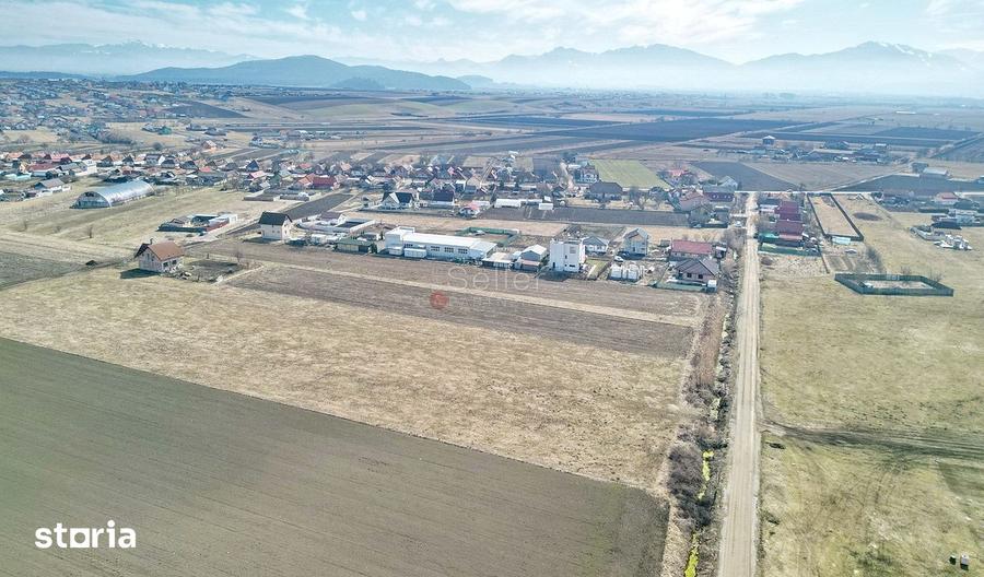 Teren de 14200 mp, în Bod