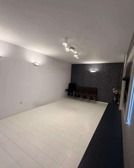 Apartament cu 3 camere decomandat, mobilat în Lujerului
