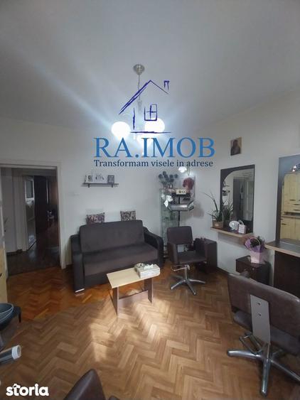 Apartament cu 3 camere decomandat în Ultracentral