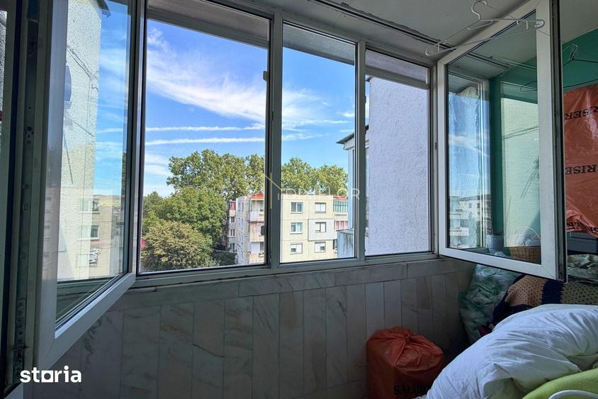 Apartament cu 3 camere în Unirii