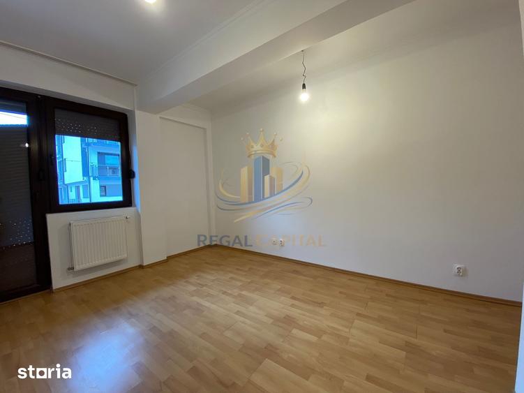 Apartament cu 4 camere în 1 Mai