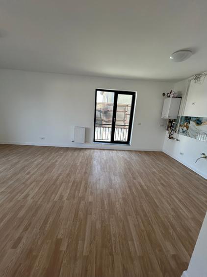 Apartament cu 2 camere decomandat în Colentina