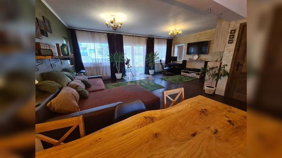 Casa frumoasa la cheie, central Dezmir - 8