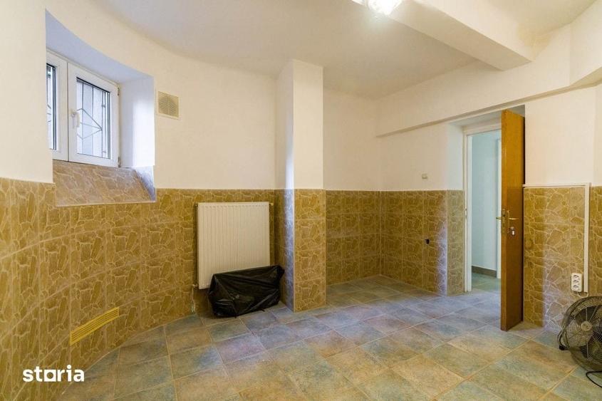 Casă cu Teren 933 Mp în Cișmigiu