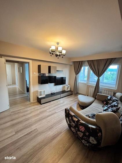 Apartament cu 3 camere decomandat în Ultracentral