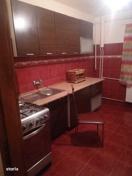 Apartament cu 2 camere decomandat în Badea Cârțan