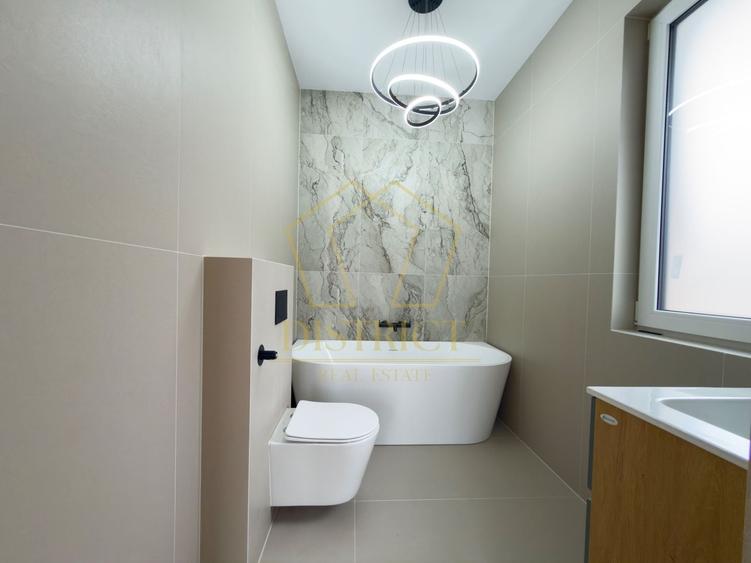 Duplex cu 4 camere cu Canalizare în Dumbrăvița