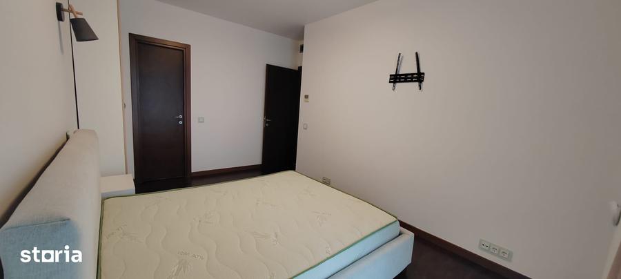 Apartament cu 3 camere, mobilat în Berceni