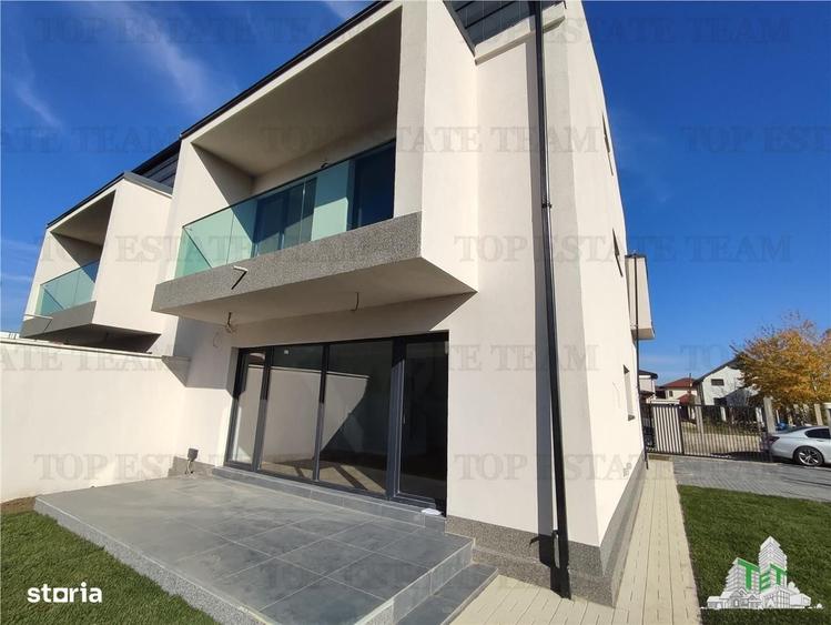 Casă cu 4 camere în Odăile